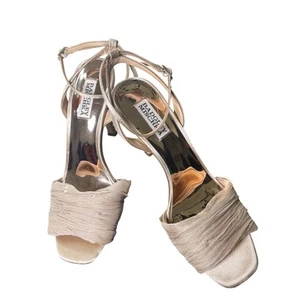 NEW BADGLEY MISCHKA Nude Champgane Crepe Silk Sandals 4" Stiletto Heels Sz 8.5 - Picture 1 of 11