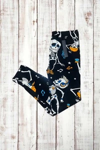 Women’s Leggings Plus Size 2X NWT Skeleton Print Halloween Extra Stretchy Soft - Picture 1 of 4