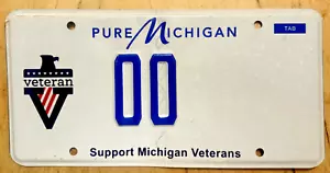 SAMPLE SUPPORT VETERANS VETERAN GRAPHIC AUTO LICENSE PLATE " 00 " DOUBLE O - Picture 1 of 1