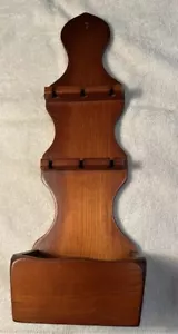 Espositore cucchiaio da parete in legno di Winchester Wood 16”x5”x3,5” profondità marrone - Foto 1 di 9