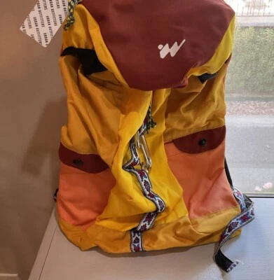 Urban Outfitters Mochila de Senderismo Multicolor Nueva con Etiquetas Foto 1 de 4