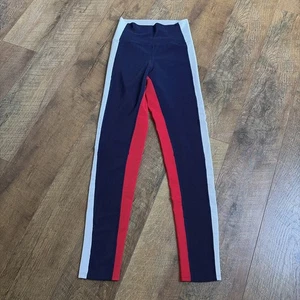 Beach Riot Revolve | Rot Weiß B - Bild 1 von 7