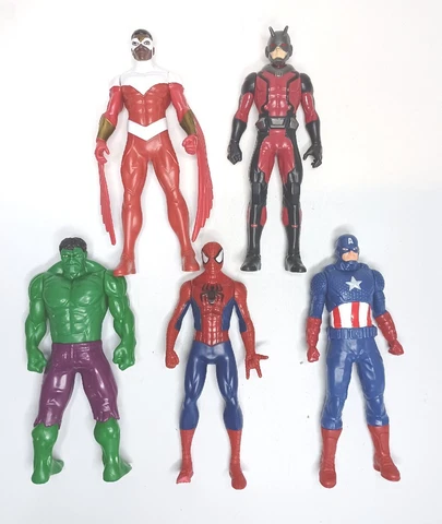Hasbro Marvel Avengers Spider-Man & More Figures Lot of 5 Cover
