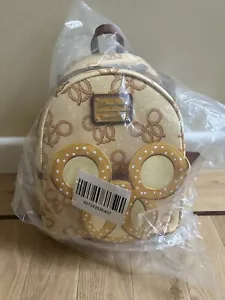 Loungefly Disney Parks Minnie Mickey Mouse Scented Pretzel Snack Food Backpack - Picture 1 of 8