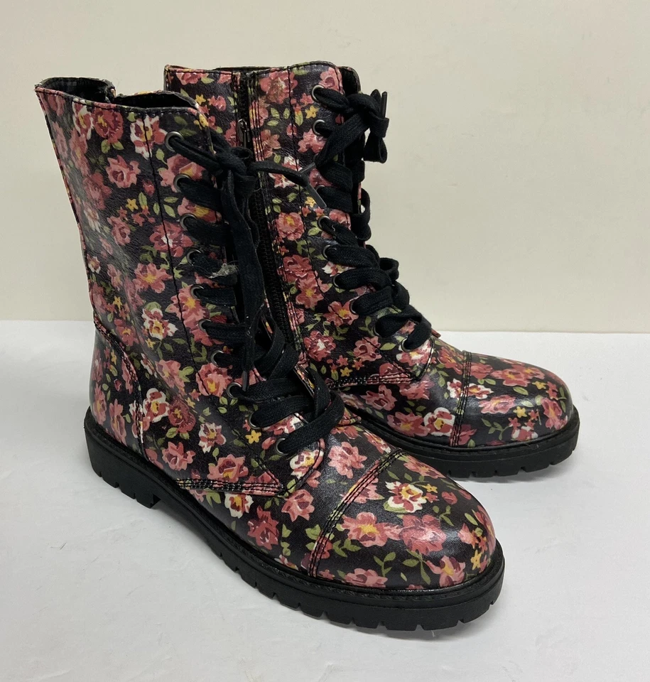 Botas de combate florales para mujer Madden Girl talla 7 nuevas Foto 1 de 4