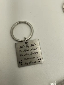“side By Side Or Miles Apart We Are Sisters Connected By Heart” Keychain - Picture 1 of 7