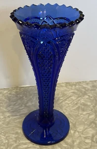 ANTIQUE MASSACHUSETTS EAPG VASE COBALT BLUE 6.5” US GLASS c1890’s ARCHED DIAMOND - Picture 1 of 9