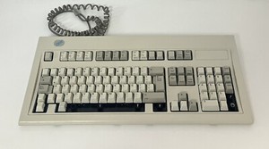 IBM Model M 1395668 F8 Buckling Spring Computer Terminal Spanish Keyboard RJ45