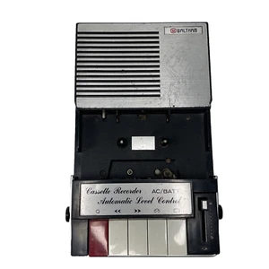 Waltham Portable Cassette Recorder W104MIA Untested Spares & Repairs or Prop VTG - Picture 1 of 23