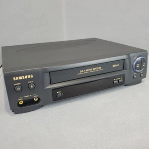 Samsung VR5707 4-Head VCR Video Cassette Recorder VHS NO REMOTE - Picture 1 of 6