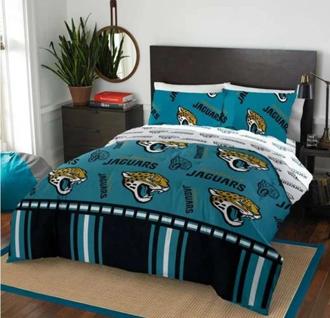 Jacksonville Jaguars NFL Rotary Queen Bed in a Bag Set Cover