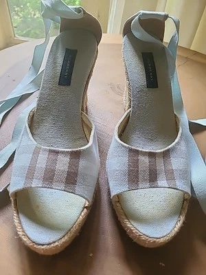 BURBERRY Azul Blanco Lona Rafia Cinta Tobillo Corbata Alpargata Cuña 38 EE. UU. 8 Foto 1 de 4
