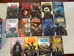 The Walking Dead Deluxe #83-96 covers A by David Finch & Robert Kirkman - Picture 1 of 1