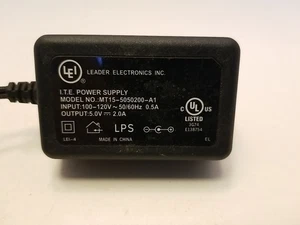 Adaptador de fuente de alimentación de CA LEI MT15-5050200-A1 cargador salida 5V 5 voltios 2A 2000mA - Imagen 1 de 3