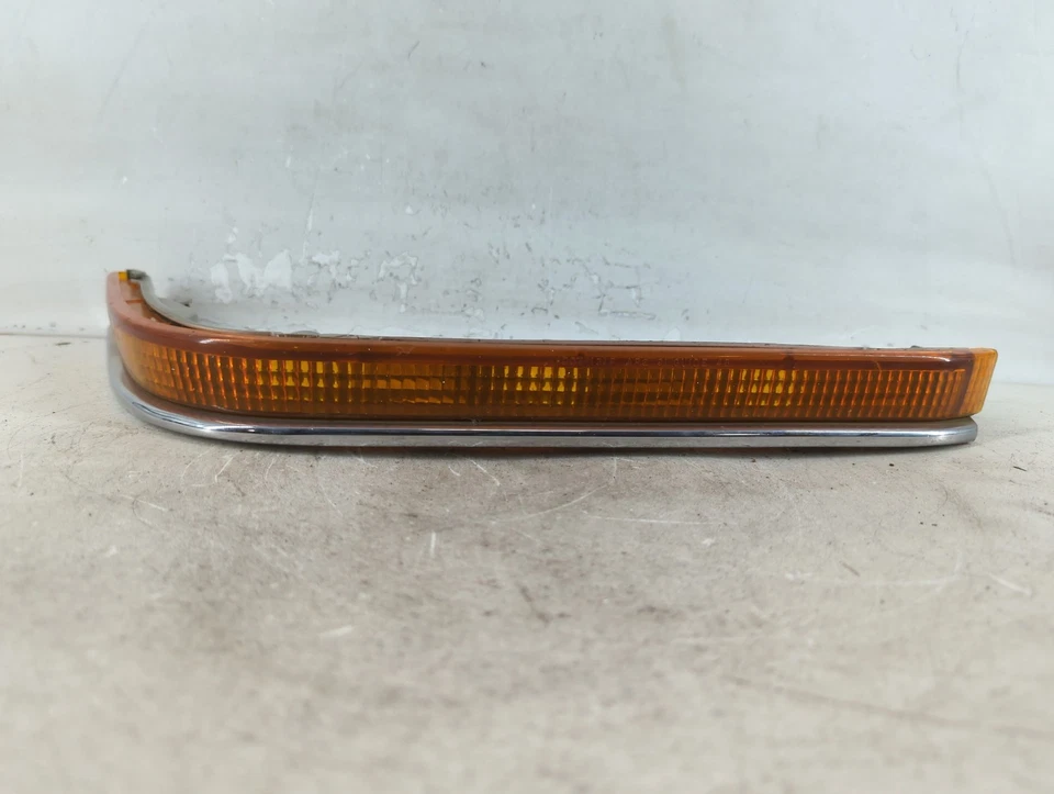 1996 Buick Roadmaster Driver Left Oem Head Light Headlight Lamp XIKCM - Image 1 of 4