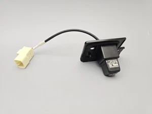 MITSUBISHI OUTLANDER REAR VIEW BACKUP PARK PARKING ASSIST CAMERA OEM 2016-2020 - Picture 1 of 8