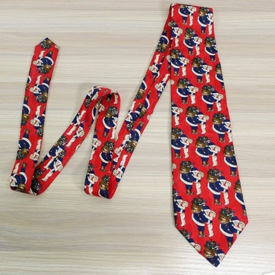 Vintage Christmas Necktie Men Red Santa Claus Italian Silk USA Made FERRELL REED - Image 1 of 4