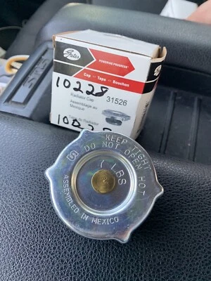 OE Type Radiator Cap fits 1952-1953 Willys Aero Ace,Aero Comet,Aero Eagle,Aero L — 第 1/2 张图片