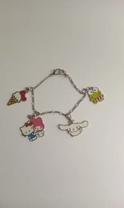 Hello Kitty & Friends Enamel Charm Bracelet Sanrio - Picture 1 of 1