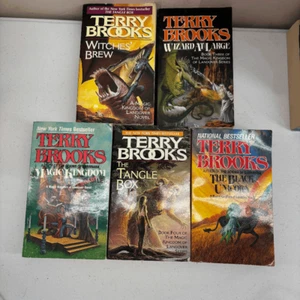 Books 1 - 5 the Magic Kingdom of Landover series by Terry Brooks USED Fantasy - Picture 1 of 3