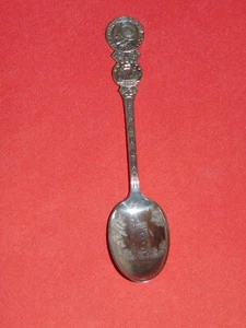 VINTAGE PANAMA SILVER SOUVENIR SPOON - Picture 1 of 4