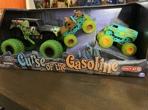 Spin Master Monster Jam - Curse of The Gasoline - Pack of 3 Diecast Trucks - Picture 1 of 8