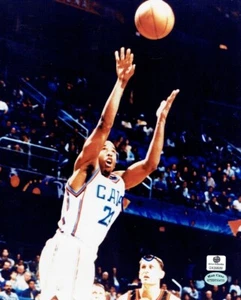 Andre Miller Cleveland Cavaliers Signed Autographed 8x10 Photo - Picture 1 of 2