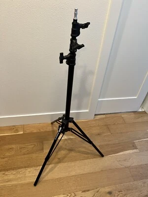 Avenger 30B Soporte de bebé de aluminio One Avenger A630B Soporte de luz Foto 1 de 3