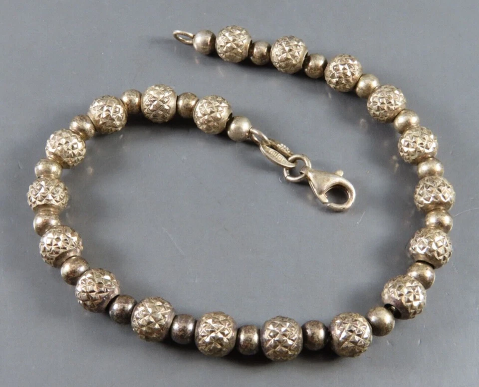 VTG MILOR STERLING SILVER BEADED BRACELET Diamond Cut Beads Sparkle 7.5" LONG - Image 1 of 4