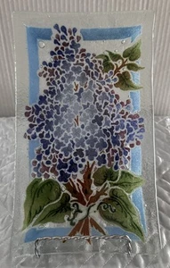 Peggy Karr Fused Glass Lilacs Spring Bouquet Plate Signed - Picture 1 of 5