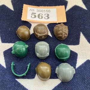 GI Joe Hasbro Accessory Pack Green Brown Grey Helmets Duke Airborne Footloose - Picture 1 of 3