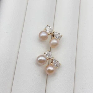 Luxury Cubic Zirconia Bowknot Stud Earrings Sweet Natural Pearl - Picture 1 of 20