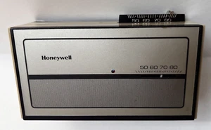 Honeywell Vintage Thermostat # T8182A1022 - Rectangular - Beige - Picture 1 of 4