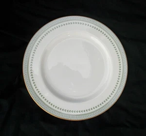 Royal Doulton BERKSHIRE Side Plate Diameter 6 ½ inches - Picture 1 of 2
