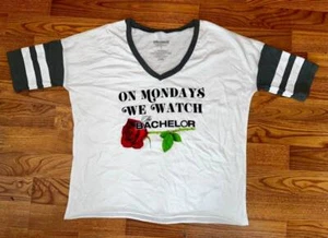 ON MONDAYS WE WATCH THE BACHELOR V-NECK T-SHIRT~WOMENS S (4/6)~ROSE~NWT - Picture 1 of 3