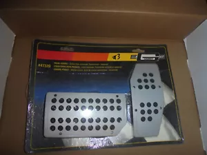 KIT DE CUBIERTA DE PEDAL TRANS AUTOMÁTICO MR JUNTA 4732G ESTILO ABRAZADERA DE METAL #3 CON AGUJEROS - Imagen 1 de 4