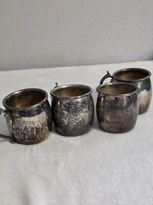 4 Toallas Plateadas 2.5" Tazas Plateadas Con Pátina Coleccionables Decoración de Utilería Vintage Foto 1 de 4