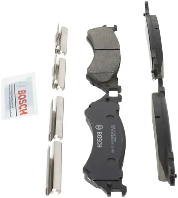 Pastillas de freno traseras de cerámica QuietCast Bosch 2004 2005 2006 para Ford E-250 2003-2007 Foto 1 de 4