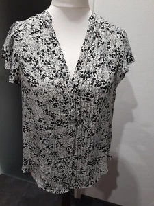 H&M Bluse Chiffonbluse Gr. 46 weiß schwarz gemustert kurzarm wenig getragen - Bild 1 von 7