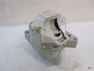 Front Engine Mount 422739A-8423 Left or Right For 2015-2018 Porsche Cayenne - Image 1 of 4