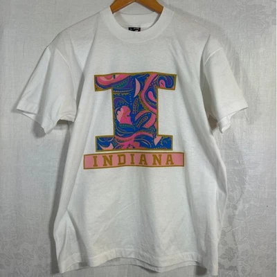 Camiseta Indiana Vintage Grande Blanca Rosa Paisley Puntada Única Hecha en EE. UU. Mejor Foto 1 de 4