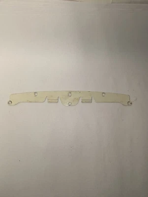 Cub Cadet 1863 铰链板 703-1856-0499 GC 二手 免运费  — 第 1/2 张图片