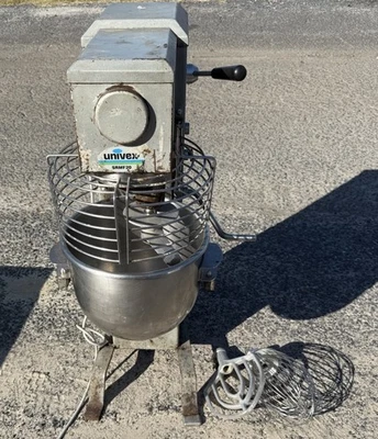 UNIVEX 20 QT. MODELO DE SUELO MEZCLADOR COMERCIAL CON ACCESORIO 100% Funciona Video, 1 Fase Foto 1 de 4