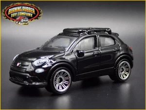 2015-2024 FIAT 500X 4 Quattro Porta Nero 1/64 Scala da Collezione Modellino Car - Foto 1 di 8
