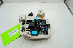 14-19 Cadillac CTS Luxury OEM Front Left Driver Relay Fuse Box 7154-7600-30 5054 - Picture 1 of 15