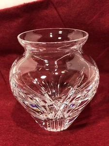Vintage Atlantis Handblown and Cut Full Lead Crystal Vase Made in Portugal - Picture 1 of 5