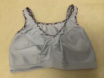 Sujetador deportivo Glamorise 42G gris camuflaje rosa ribete Foto 1 de 3