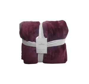 Threshold™ Full/Queen Ultra Soft Plush Blanket Maroon - Picture 1 of 2