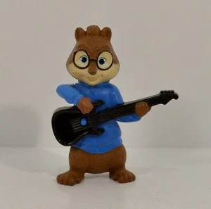 RARA 2010 Simon & Guitar 3,75" McDonald's EUROPA Película Figura de Acción Ardillas 2 - Imagen 1 de 3