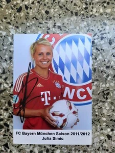 JULIA SIMIC - FC Bayern München Frauenfussball - 2011/2012 - Bild 1 von 1